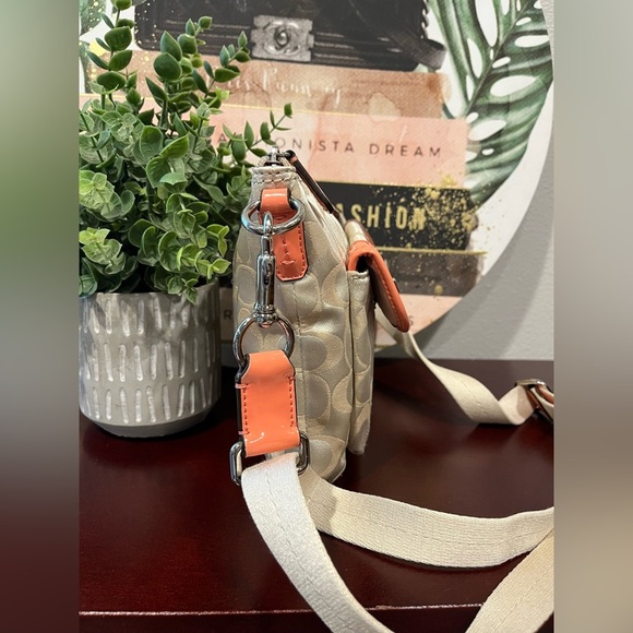 Coach Beige and Coral Crossbody Bag - Picture 3 of 8